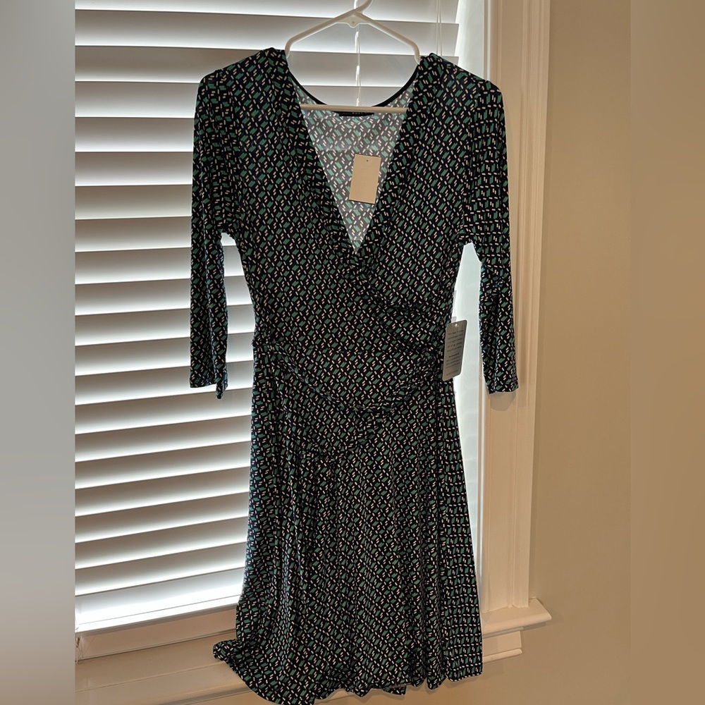 WEST KEI – Navy/Teal/White Geometric Wrap/Waist Tie Dress (Petite Large)